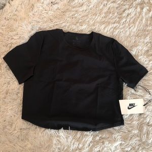 Nike Dri-Fit Crop Top.